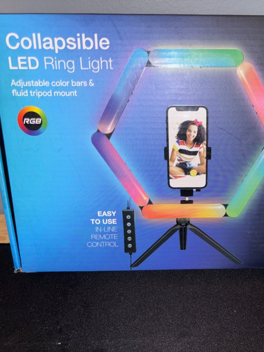 auraLED Collapsible LED Ring Light RGB Dimmable Foldable USB Powered Phone Mount